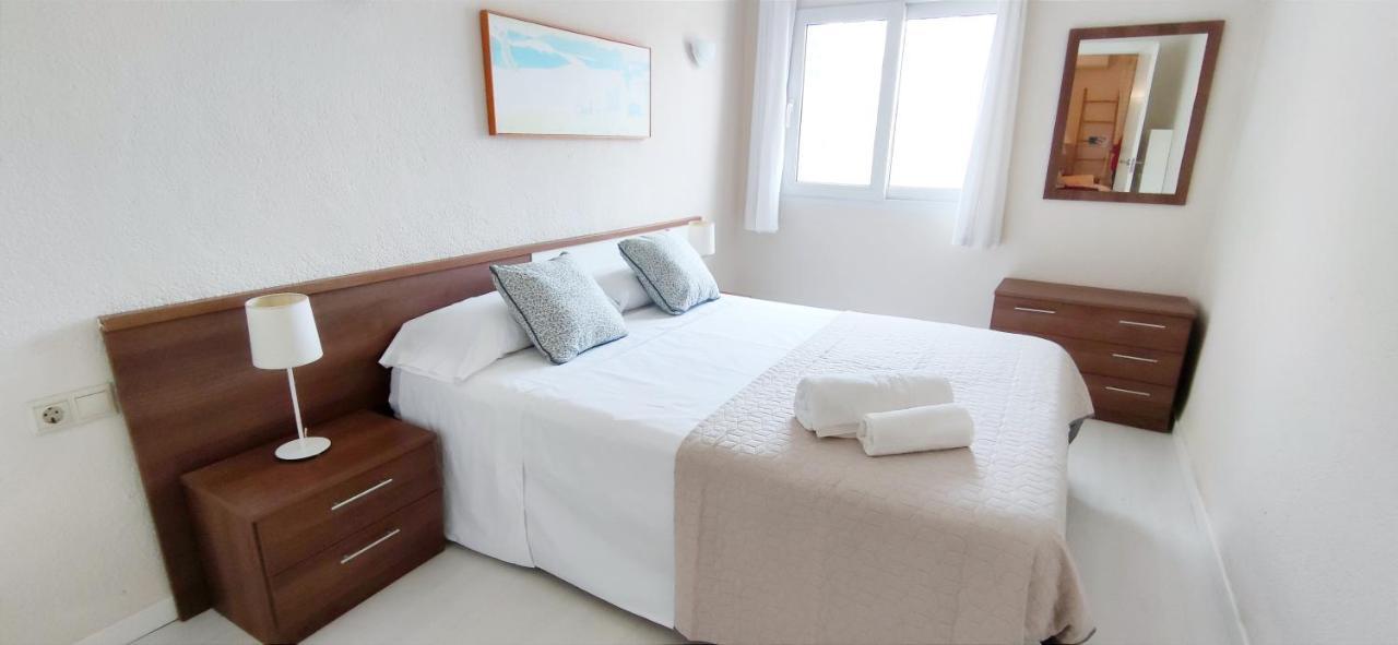 Apartamento Oasis Beach เดเนีย ภายนอก รูปภาพ