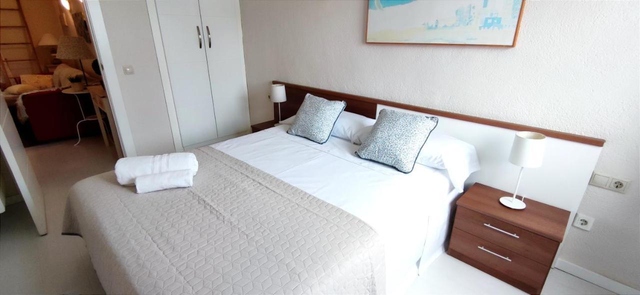 Apartamento Oasis Beach เดเนีย ภายนอก รูปภาพ